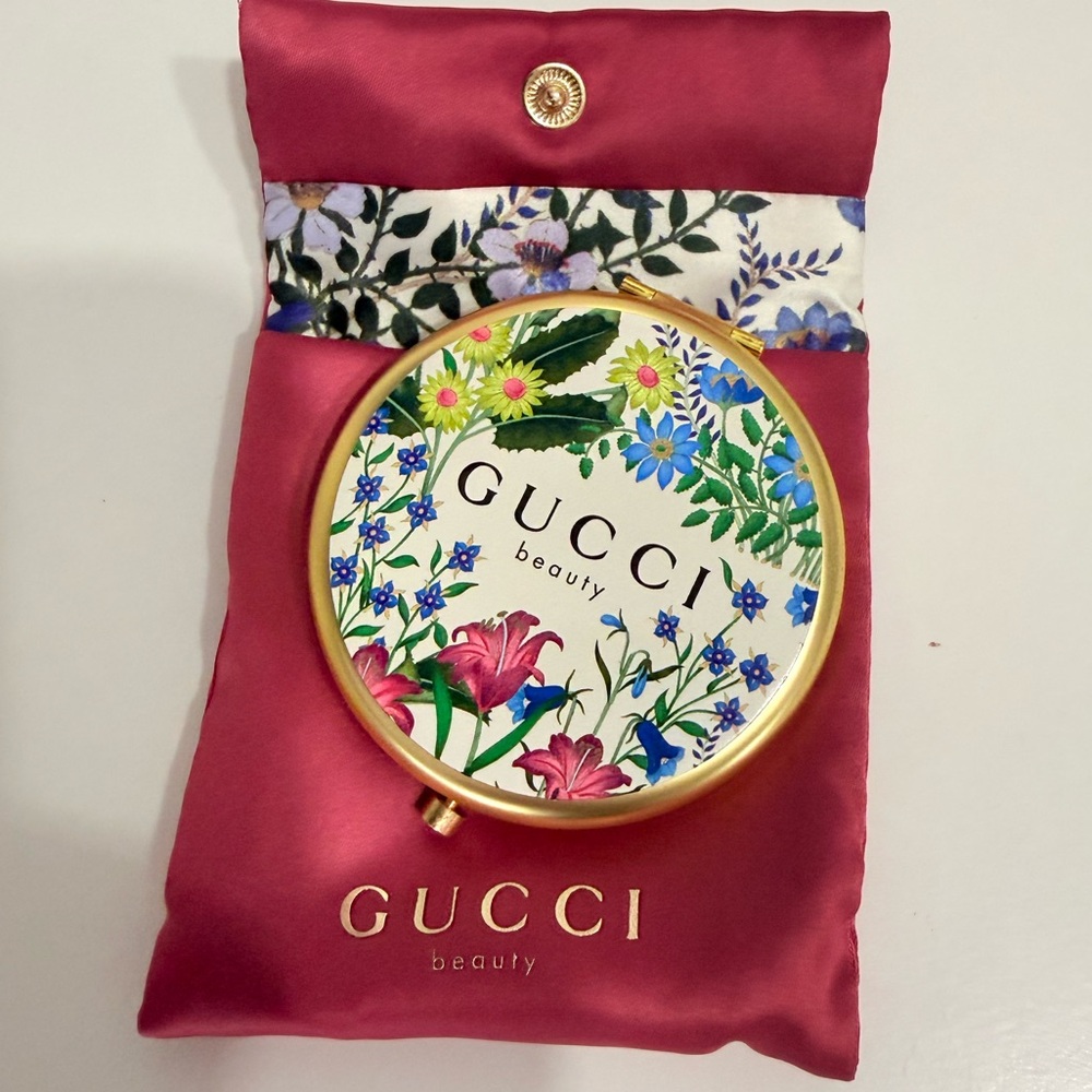 Gucci Beauty Floral Compact Mirror - Multicolor and Gold